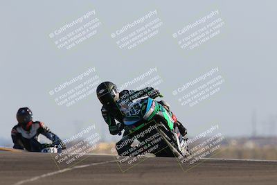 media/Dec-04-2022-CVMA (Sun) [[e38ca9e4fc]]/Race 12 500 Supersport-350 Supersport/